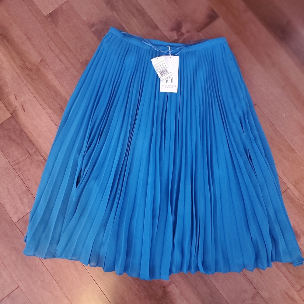 BNWT Halston Heritage Royal Blue Pleated Skirt